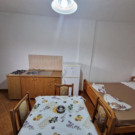 Guest House "Pisha" ドゥラス エクステリア 写真