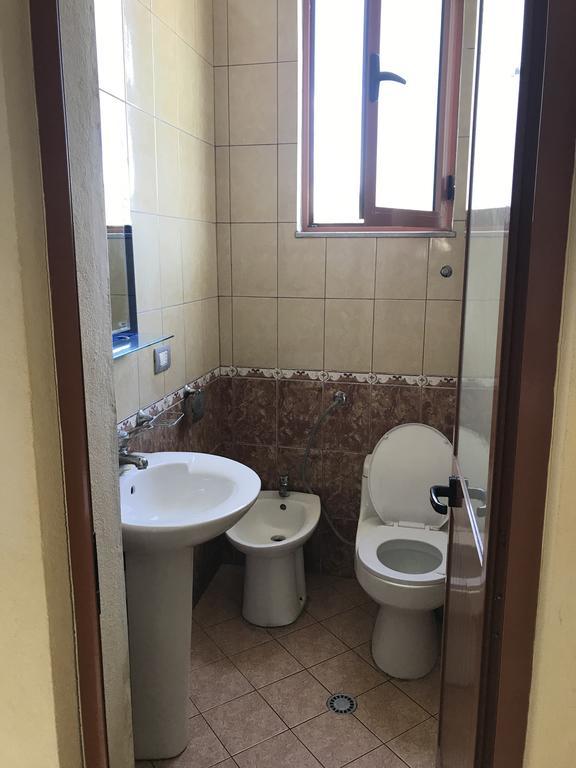 Guest House "Pisha" ドゥラス エクステリア 写真